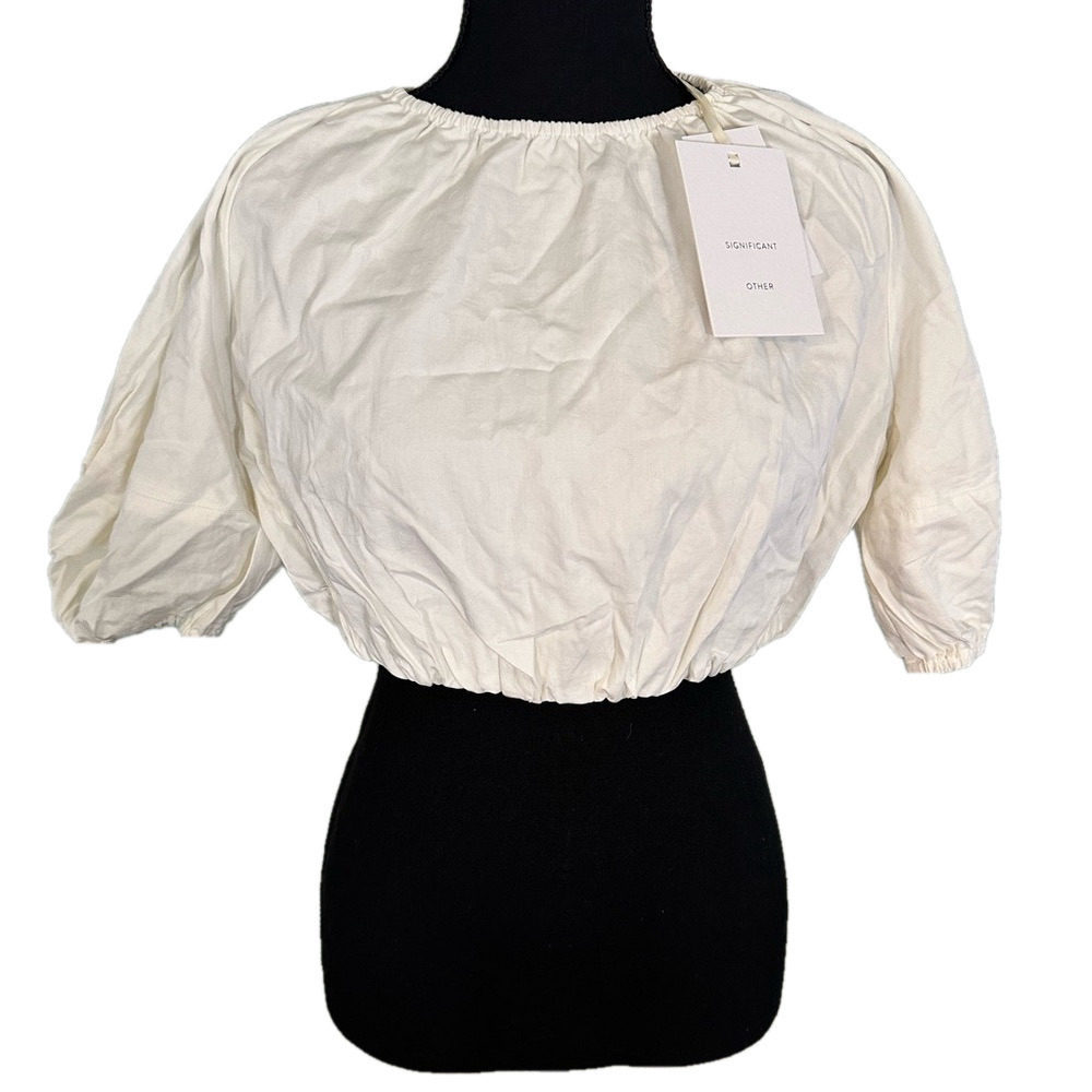 NWT SIGNIFICANT OTHER IVORY POPPY CROP TOP